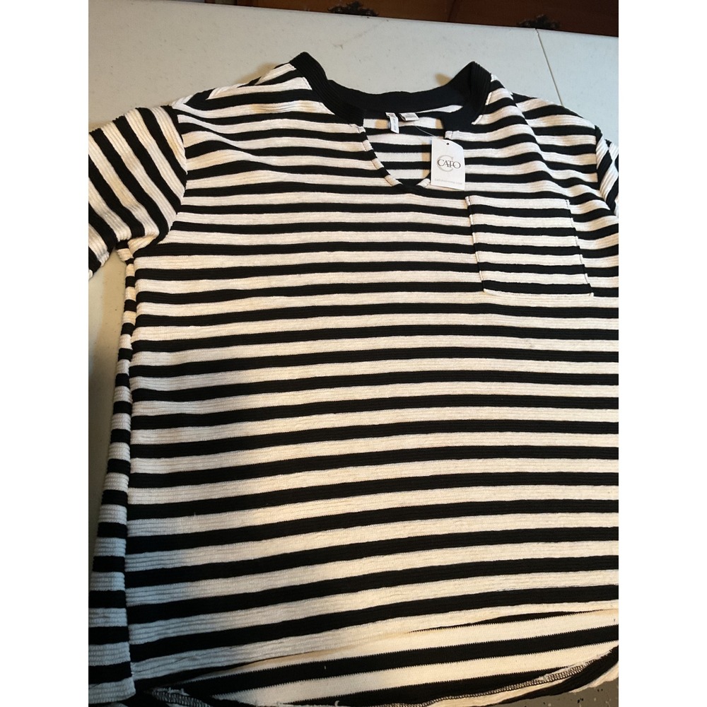 Cato Womens Black White Striped V-Neck Textured Knit Top Pocket Size S NWT‎